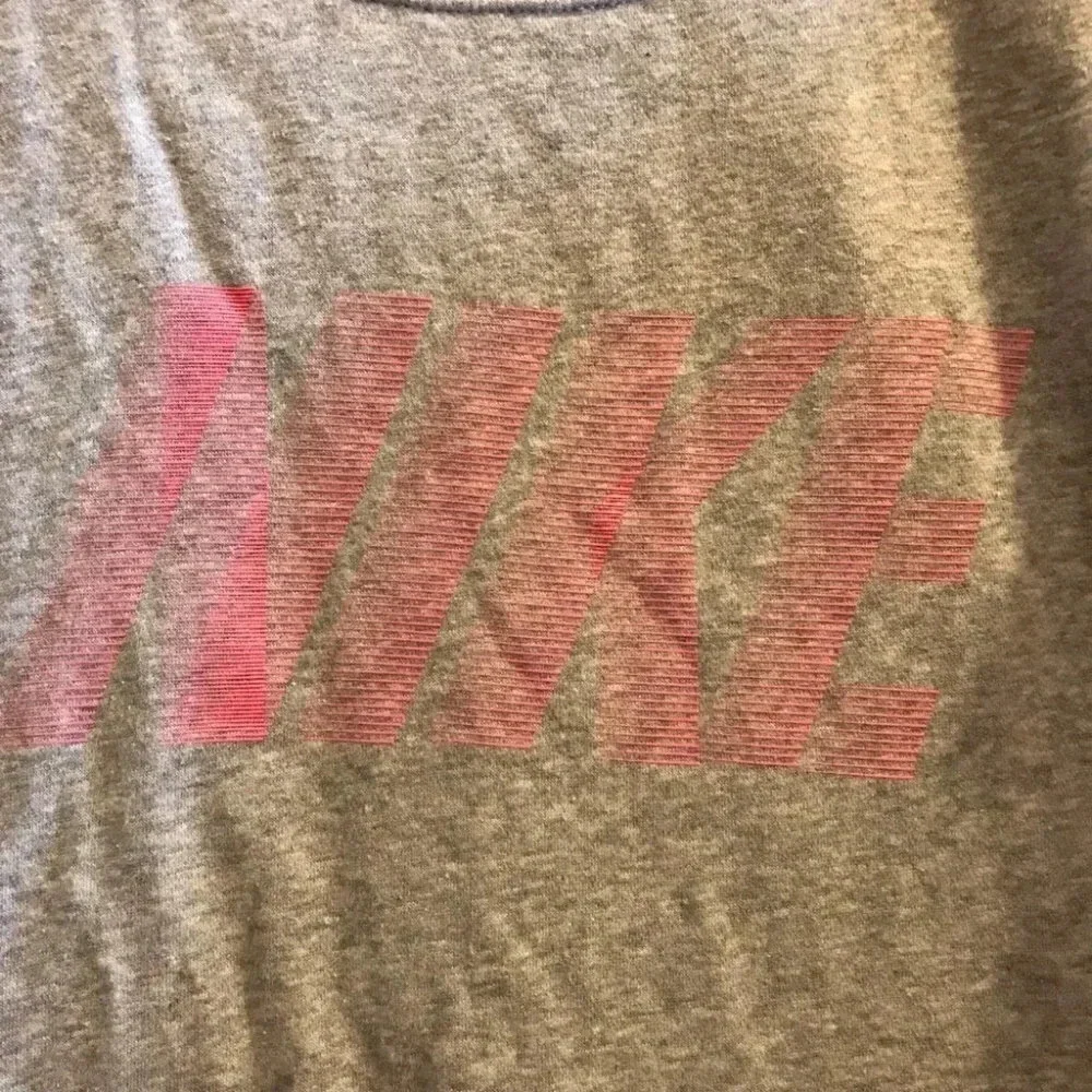 Nike Grey Spell Out Pullover Sweatshirt Women’s Size Small